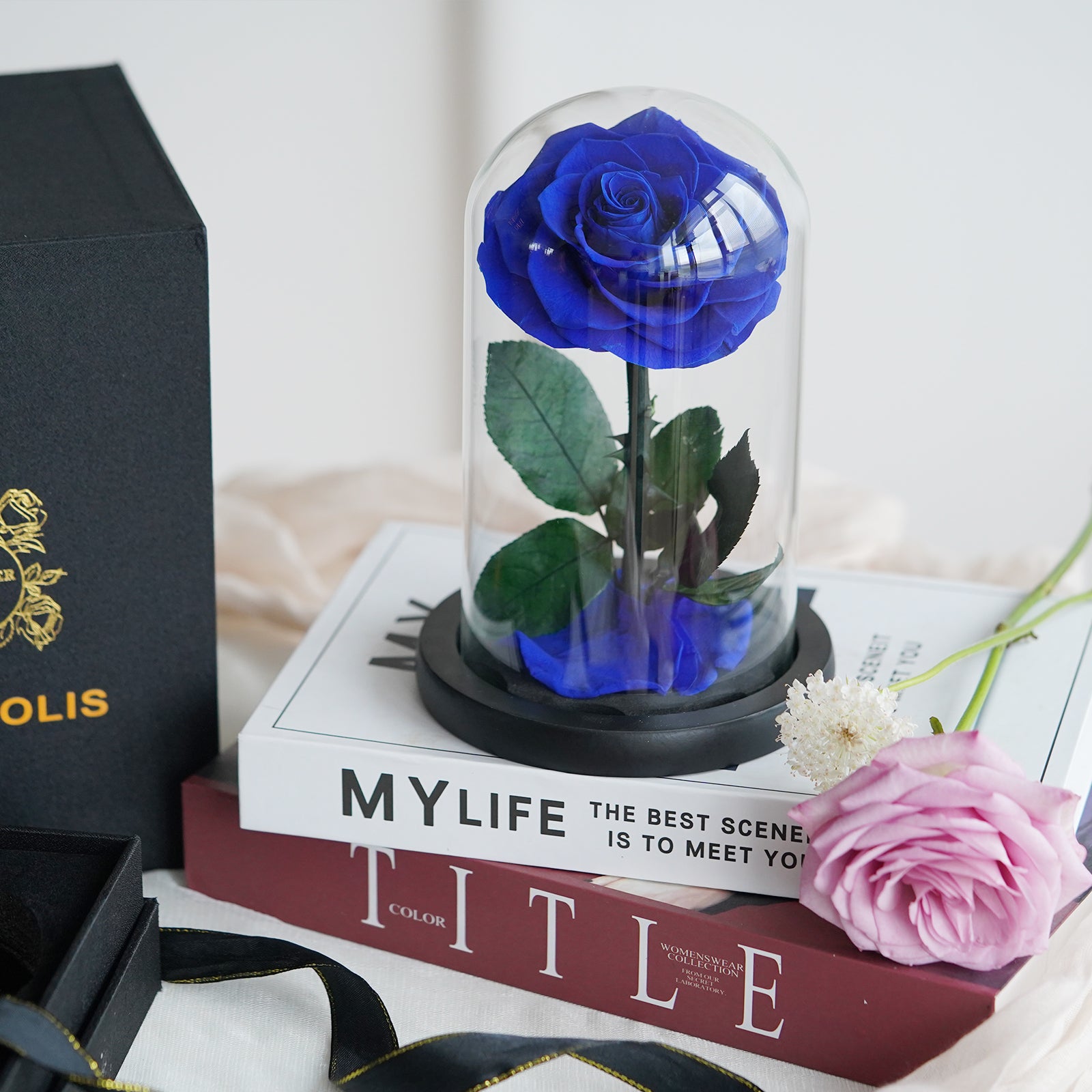 Dark Blue Preserved Rose – A Symbol of Mystery and Loyalty